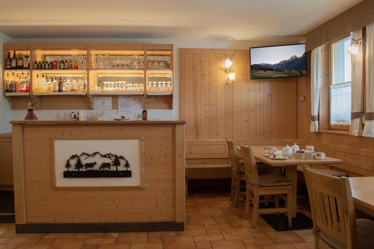 Hotel Garni Sant'Antonio Con Spa Madonna di Campiglio Exterior photo