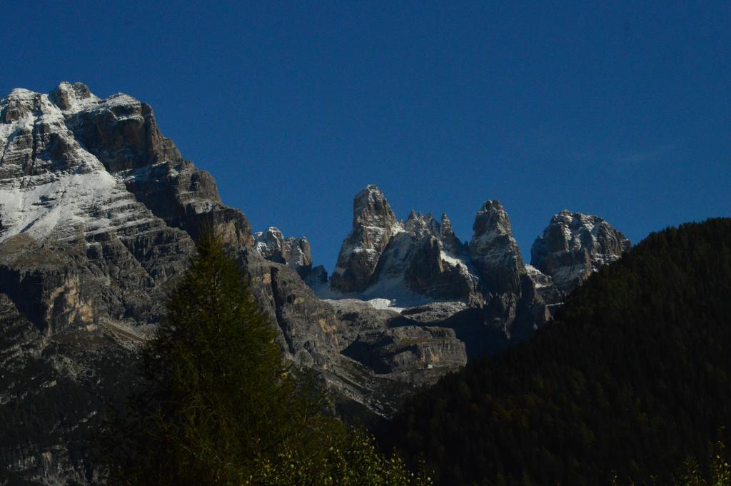 Hotel Garni Sant'Antonio Con Spa Madonna di Campiglio Exterior photo